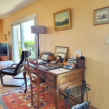 Le Repere De Saint Mathieu Holiday home Plougonvelin